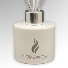 Load image into Gallery viewer, Diffuser - 100ml white - Homewick
